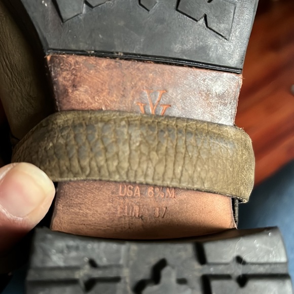 Vera Wang | Green Suede Moto Boot - Picture 6 of 6